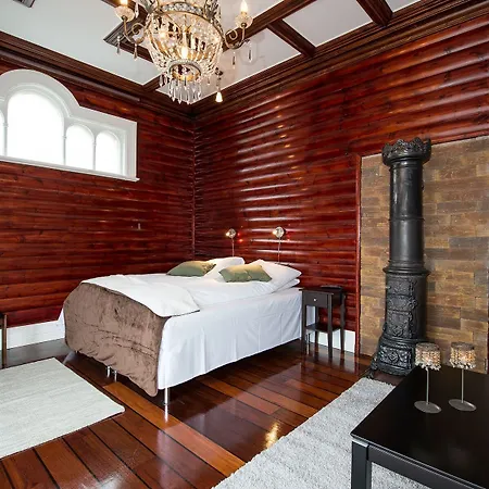 Enter Viking Hotel Tromsø