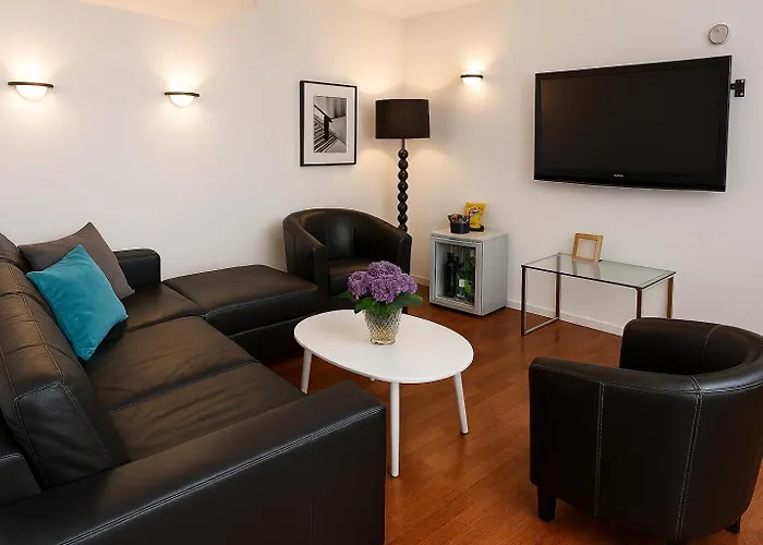 Enter Viking Hotel 3*